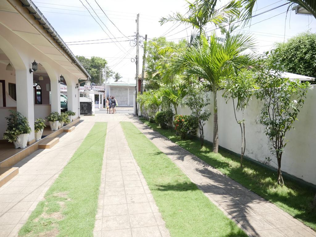 Ocean View Tourist Guest House At Negombo Beach Near The Airport المظهر الخارجي الصورة